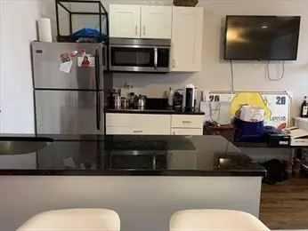 Boston, MA 02118,62 W Rutland Square #10