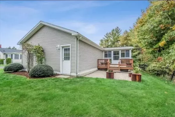 Middleboro, MA 02346,3905 Pheasant Lane