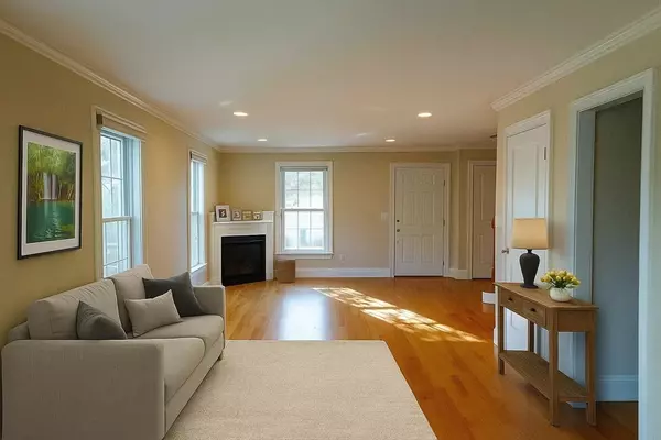 Natick, MA 01760,171 N.Main Street #171