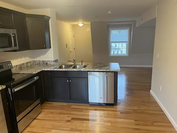 Lynn, MA 01904,566 Chestnut Street #5