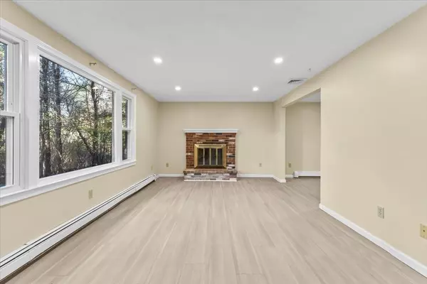 Norton, MA 02766,132 South Washington St #132