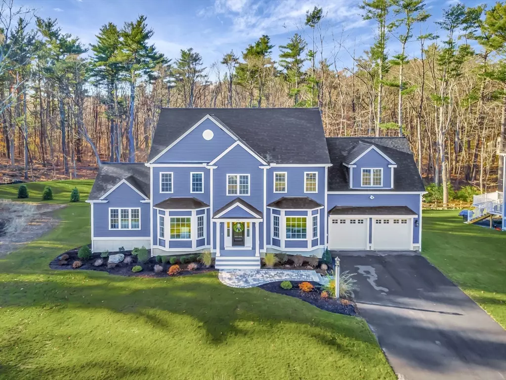 Easton, MA 02356,29 Owl Ridge Road