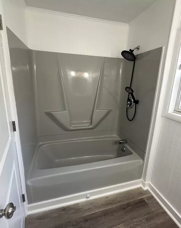 Springfield, MA 01151,1335-1337 Worcester St. #1