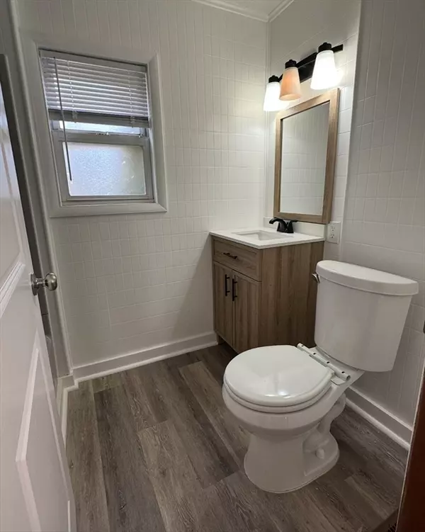 Springfield, MA 01151,1335-1337 Worcester St. #1