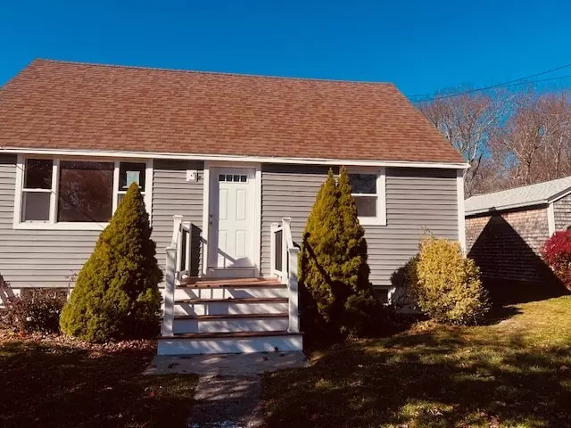 Somerset, MA 02725,341 Lawton St