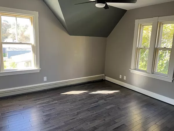 Marion, MA 02738,459 Mill St #2