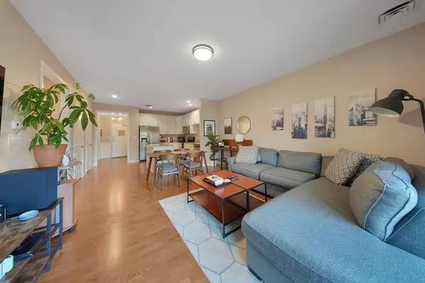 Weymouth, MA 02190,110 Trotter Rd #2111