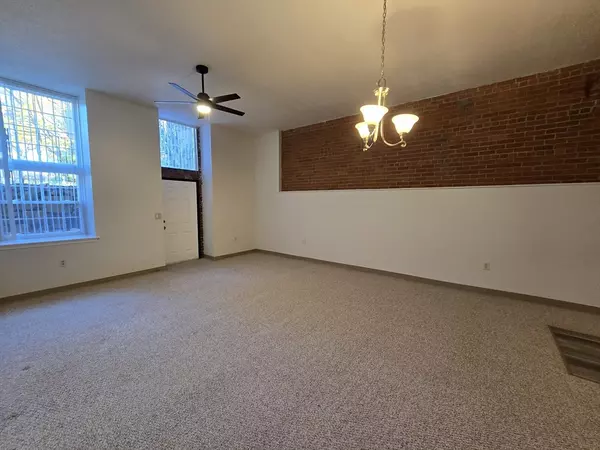 Quincy, MA 02170,147 Rawson Rd #G3