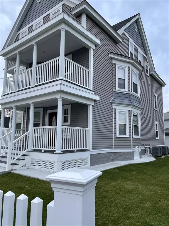 Methuen, MA 01844,182 East St #1