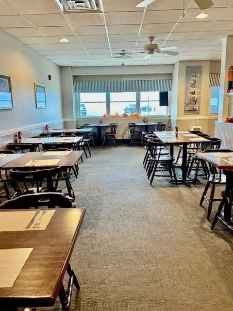 Hull, MA 02045,159 Nantasket Ave