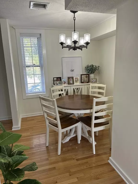 Fall River, MA 02720,450 Rock St #1