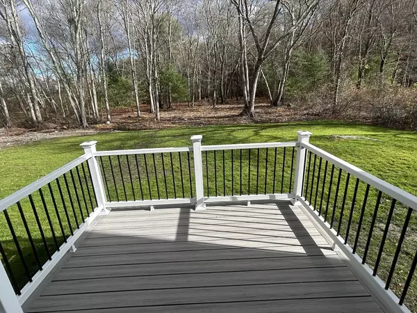 Rockland, MA 02370,189 Greenwood St