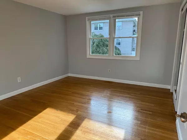 Quincy, MA 02170,30 Elmwood Park #2