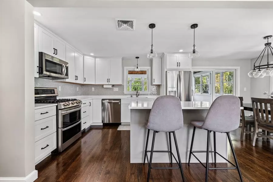 193 Bonham Rd #1, Dedham, MA 02026