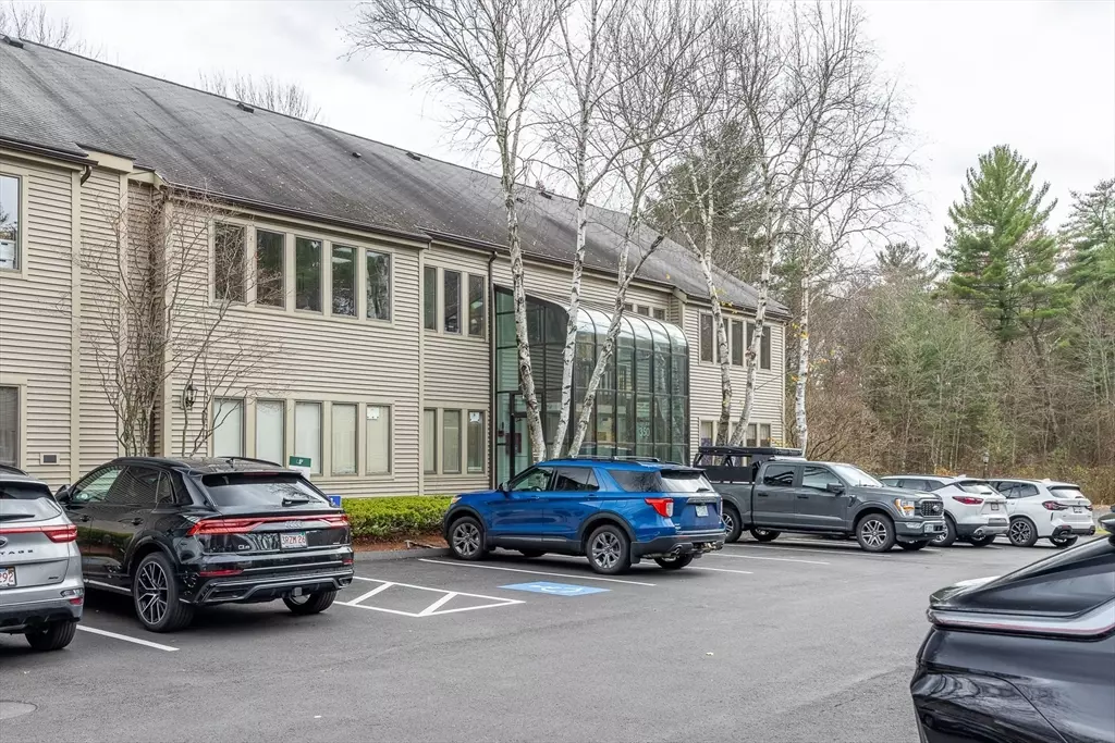 North Reading, MA 01864,350 Park St #207