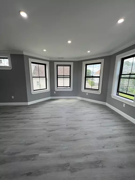 Boston, MA 02125,24 Judson St. #3