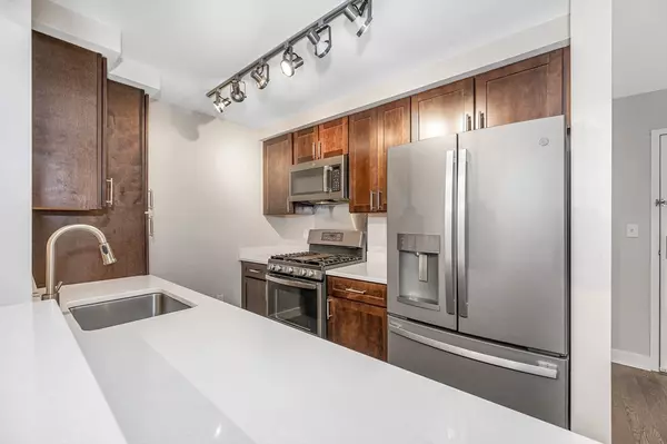 Lowell, MA 01852,130 John St #355