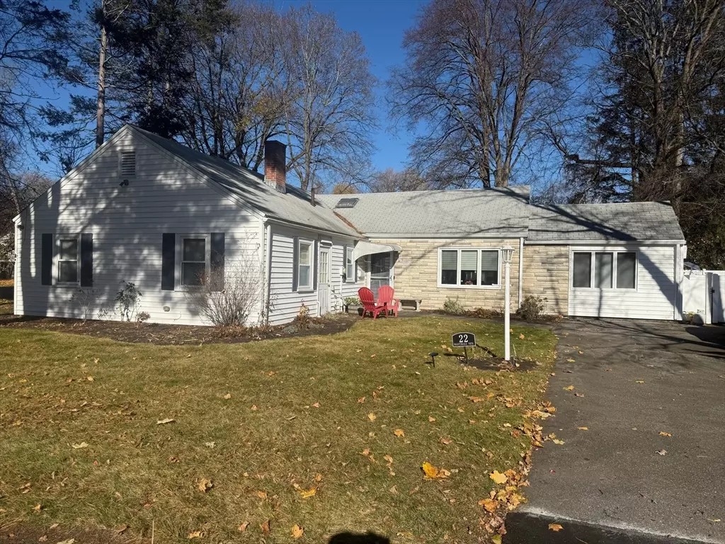 Newton, MA 02459,22 Nightingale Path