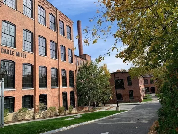 160 Water St #403, Williamstown, MA 01267