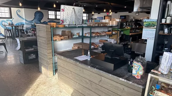 Yarmouth, MA 02664,1105 Route 28