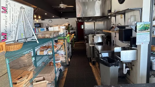 Yarmouth, MA 02664,1105 Route 28