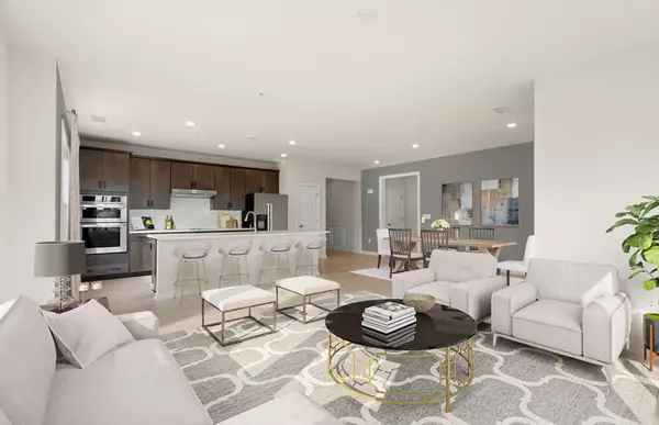 5 Peters Farm Way #106, Westborough, MA 01581