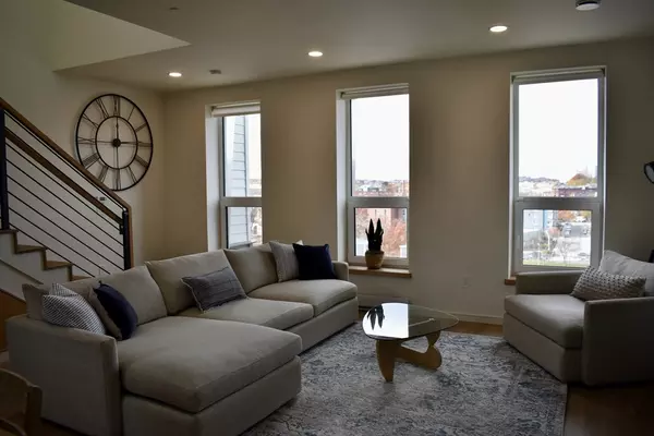 Boston, MA 02119,78 Fort Ave #78