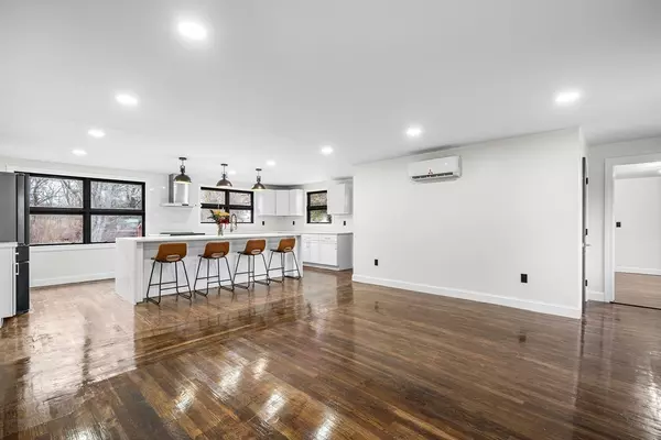 Rehoboth, MA 02769,195 Barney Ave