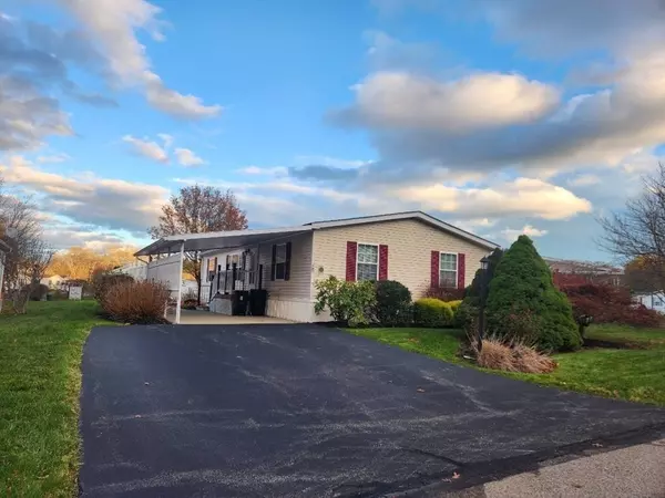 North Attleboro, MA 02760,637 South Washington #47