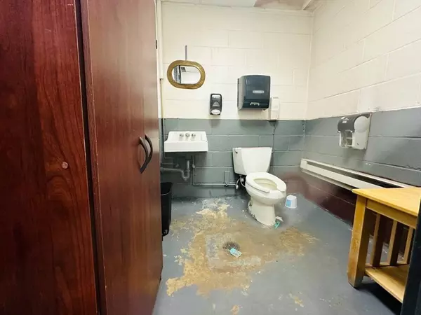 Boston, MA 02132,5254 Washington St