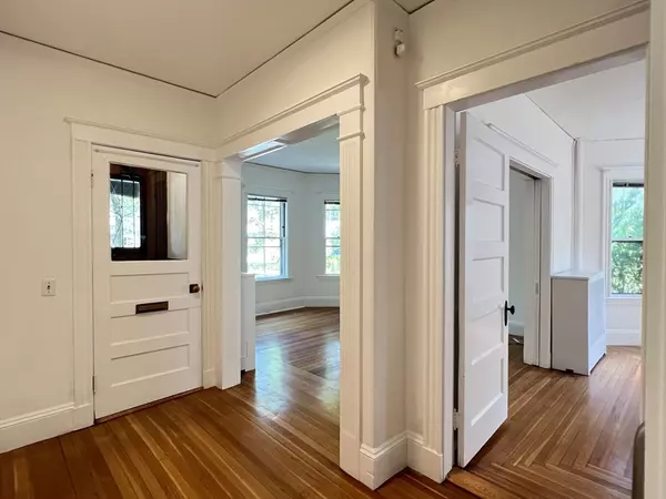 Cambridge, MA 02138,71 Fayerweather #1