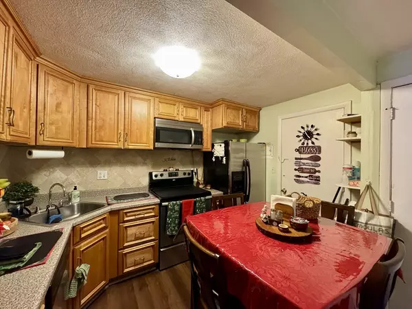 Chelsea, MA 02150,33 Cary Ave #11