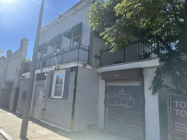 Boston, MA 02125,1221-1229 Dorchester Ave