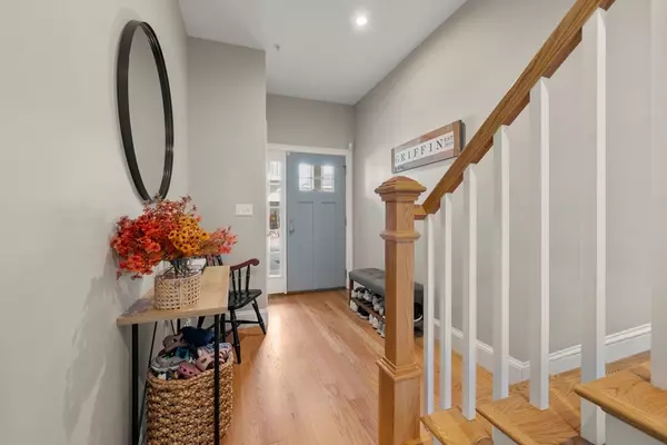 Boston, MA 02122,30 Park St #3