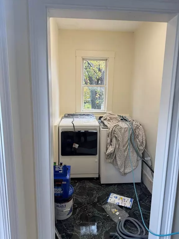 Boston, MA 02122,20 Arcadia Park #2