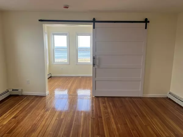 Winthrop, MA 02152,117 Winthrop Shore Drive #6