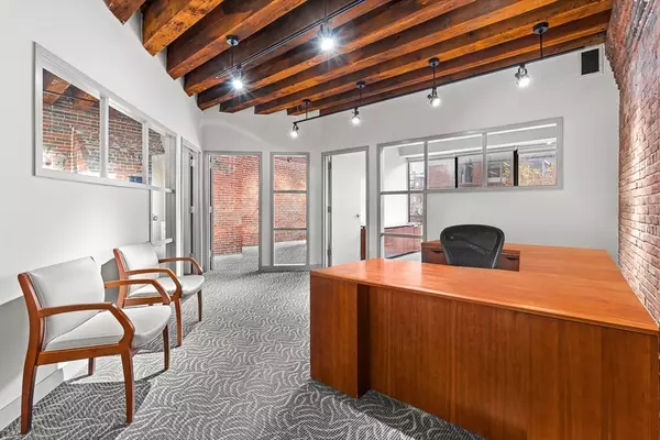 28 Atlantic Ave. #222, Boston, MA 02109