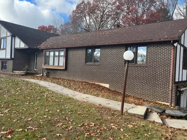 West Springfield, MA 01089,93 Lantern Ln #1