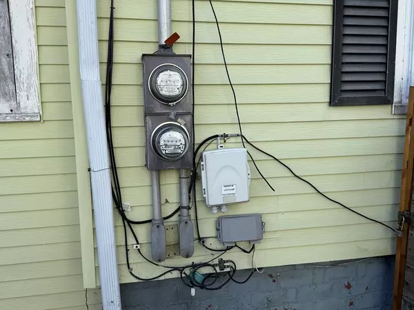 Attleboro, MA 02703,15 Martin St