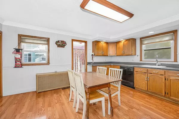 Lowell, MA 01852,13 Lundberg St