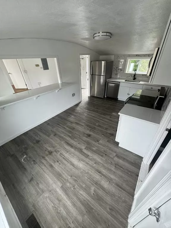 Brockton, MA 02301,847 Pearl St #2