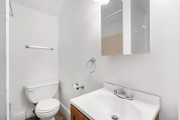 Gloucester, MA 01930,4 Mount Vernon St