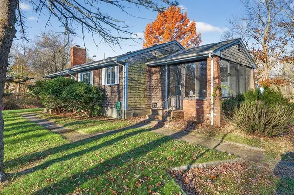 Swansea, MA 02777,79 Cedar Ave