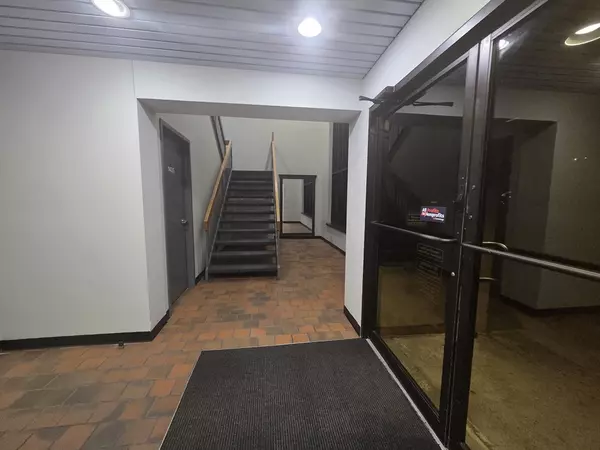 Woburn, MA 01801,500 West Cummings Park #2150