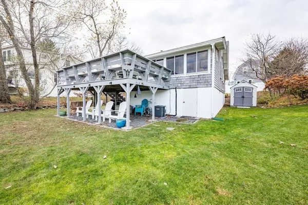 Wareham, MA 02571,4 Ross Ave