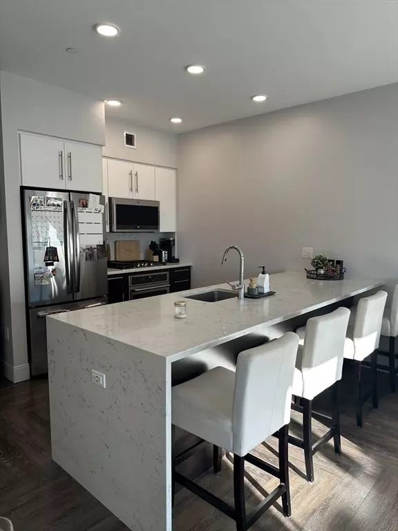 Boston, MA 02124,1973 Dorchester Avenue #5004