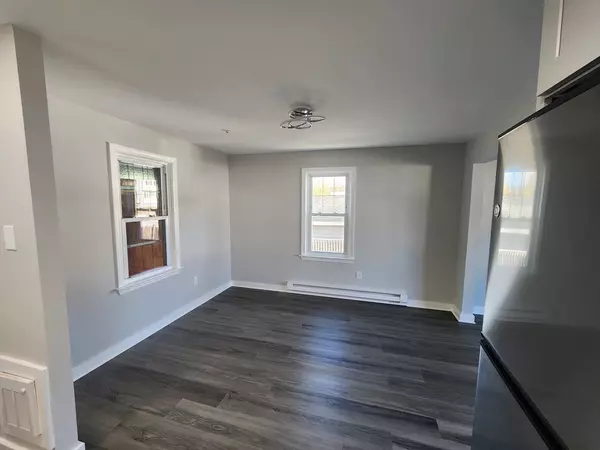 Randolph, MA 02368,11 Regina #2