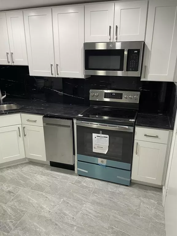 333 Central Street #1H, Saugus, MA 01906