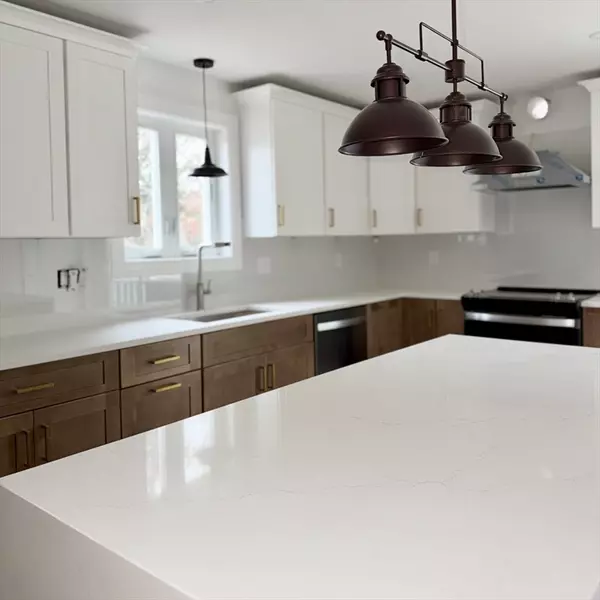 Bridgewater, MA 02324,580 Broad St #2