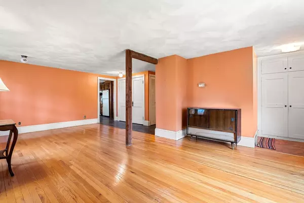 Hingham, MA 02043,36 Smith Rd